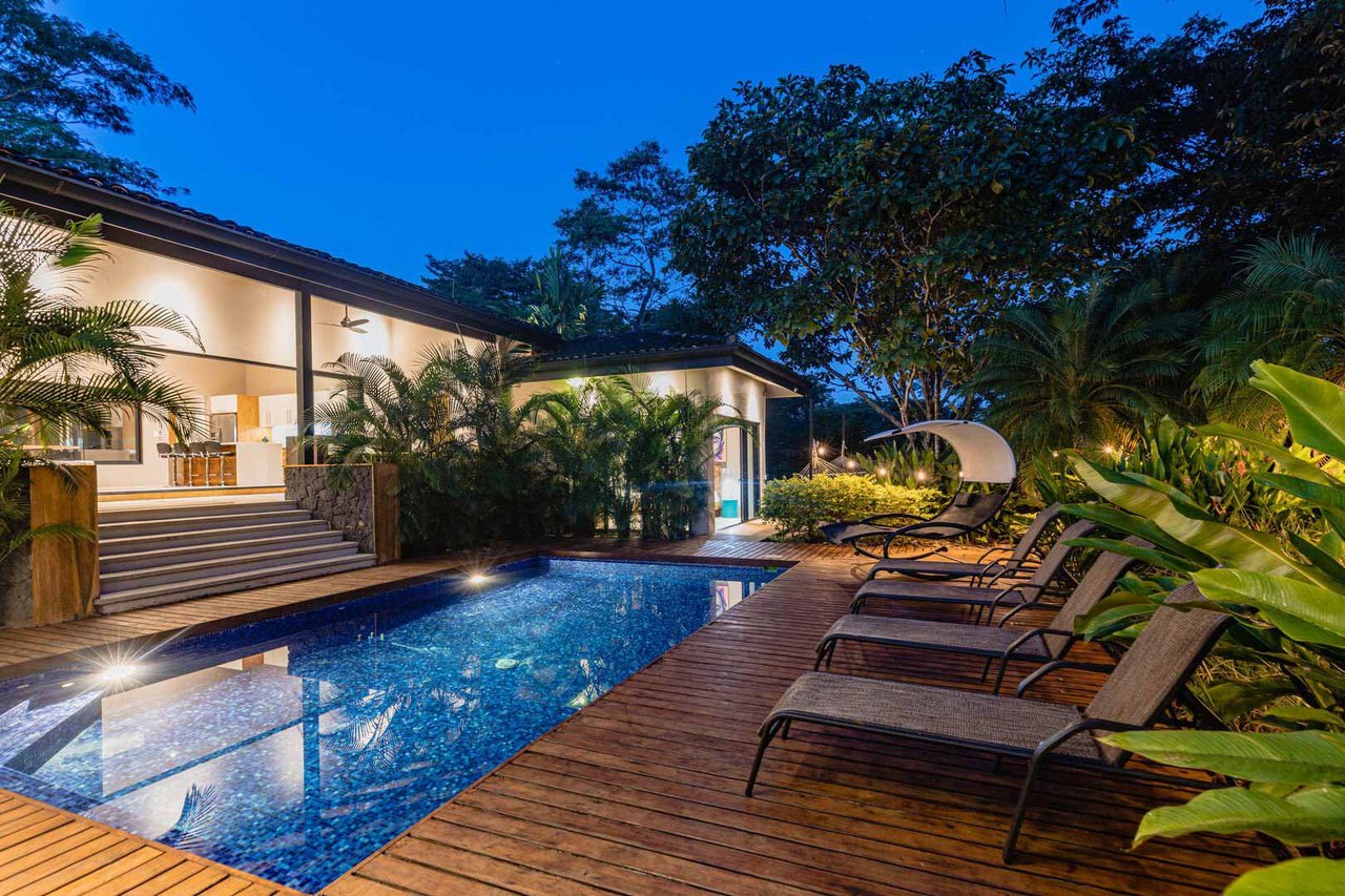 Villa Nalú | Bali-Inspired 5-Bedroom Luxury Home with Pool in Reserva de Golf