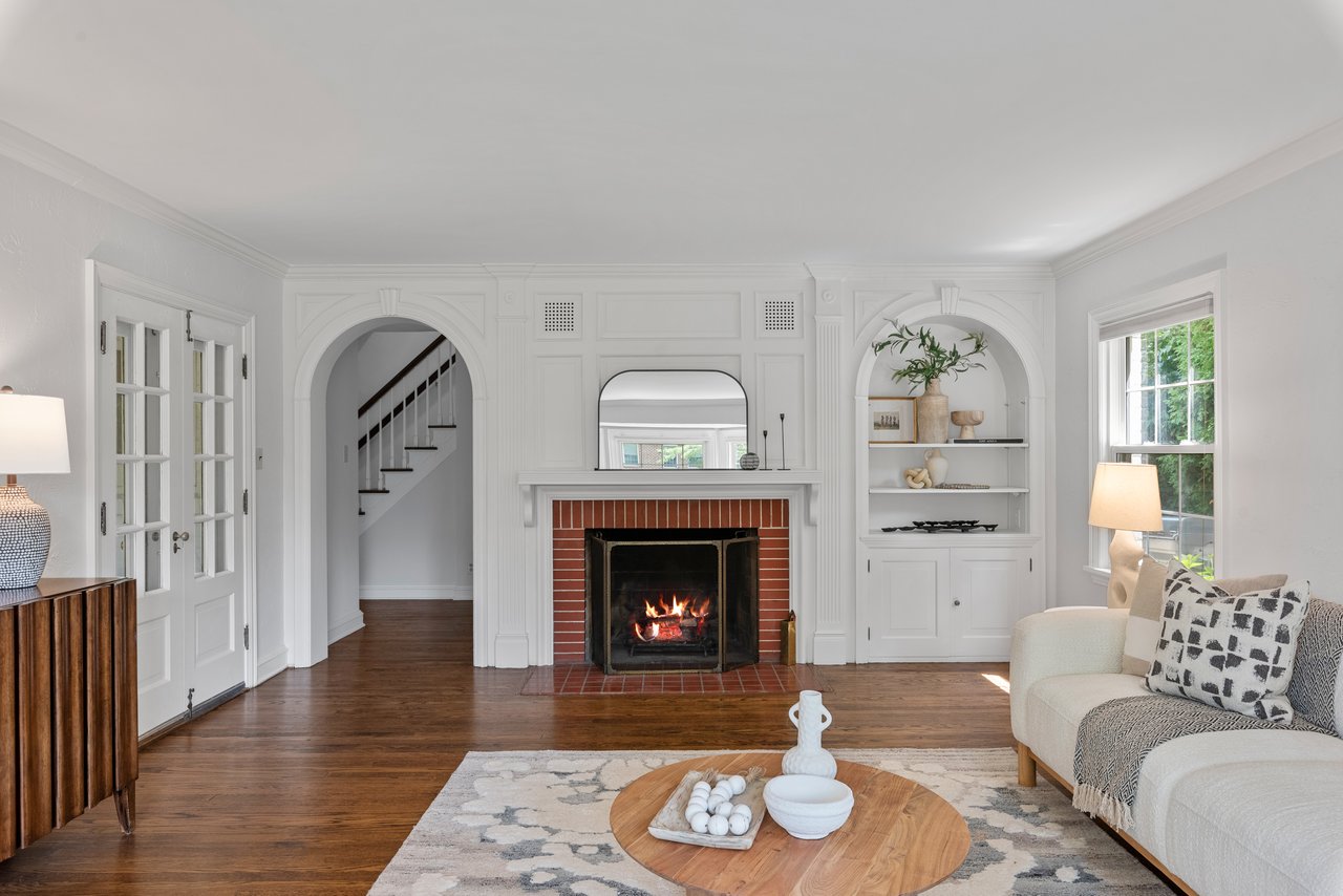 805 E. Green Tree road