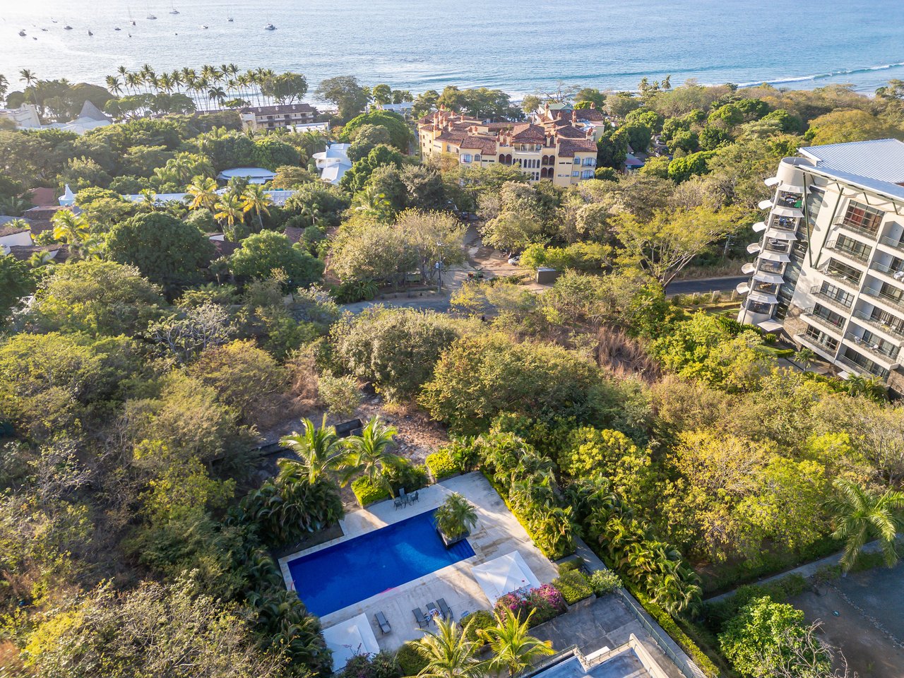 La Perla 113 | Boutique Luxury Condo in the Heart of Tamarindo