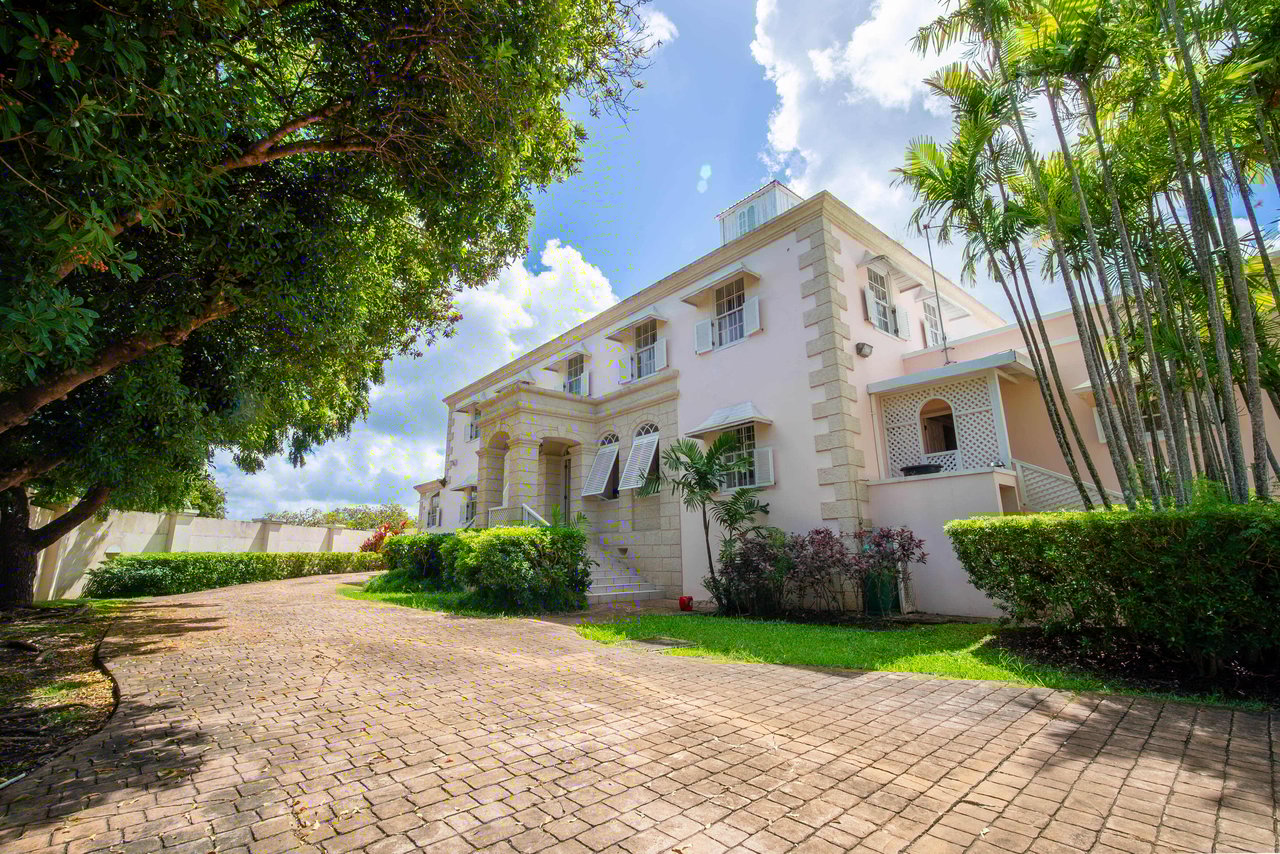 The Valley Great House