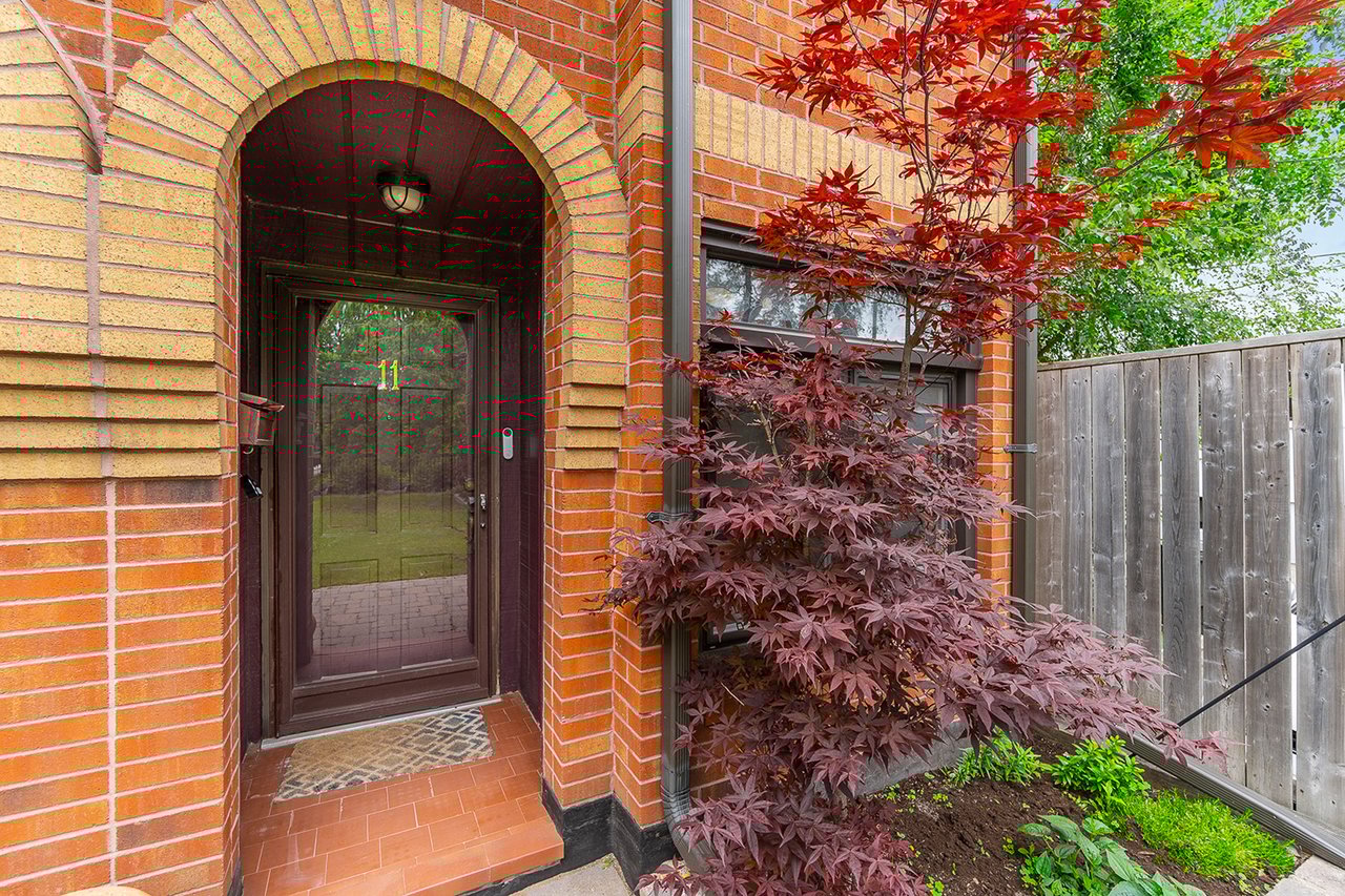 TH11-10 Buller Ave