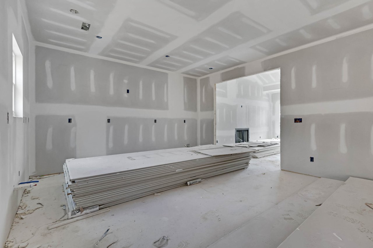 6583 Long Horn Street