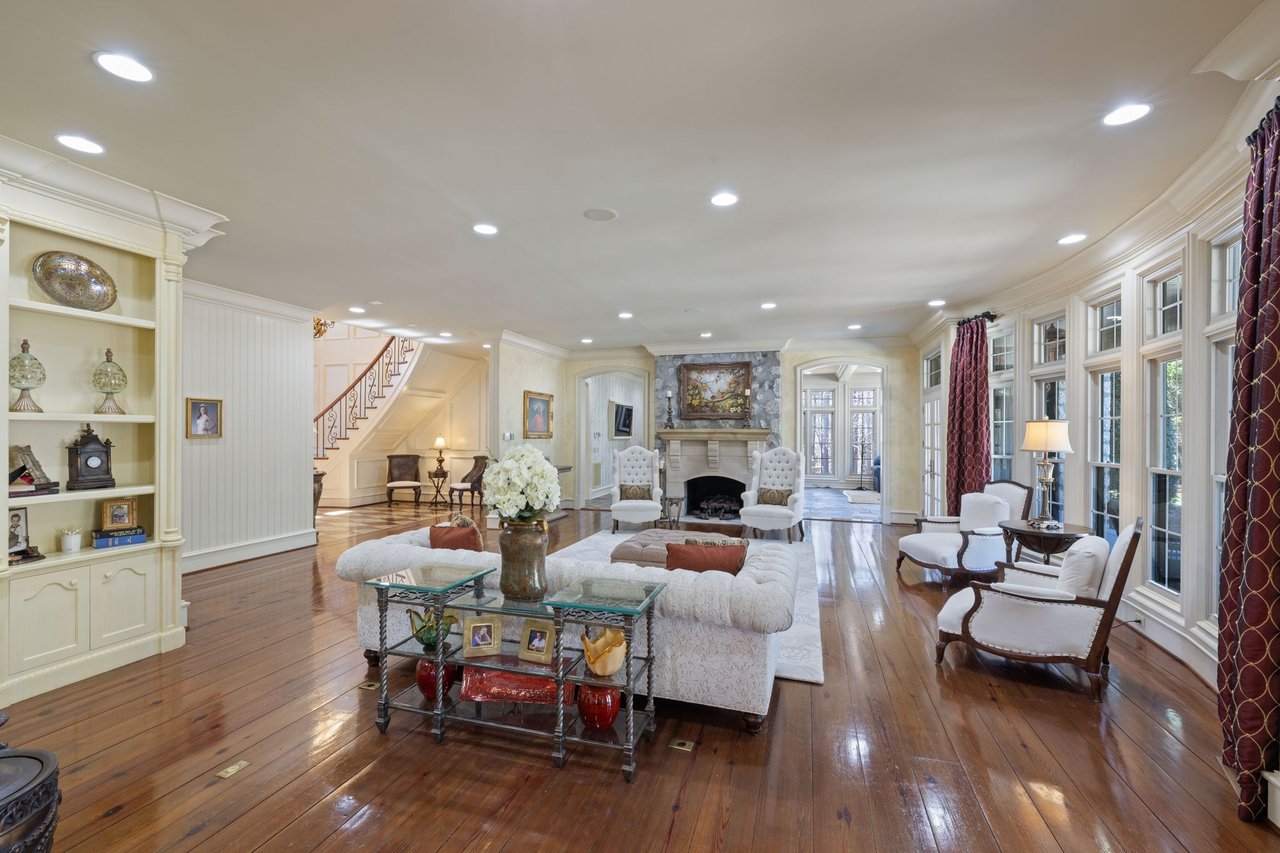 525 Lake Lynn Road