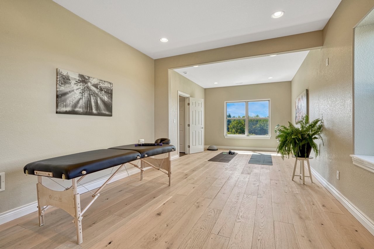 10345 Little Moon Trail