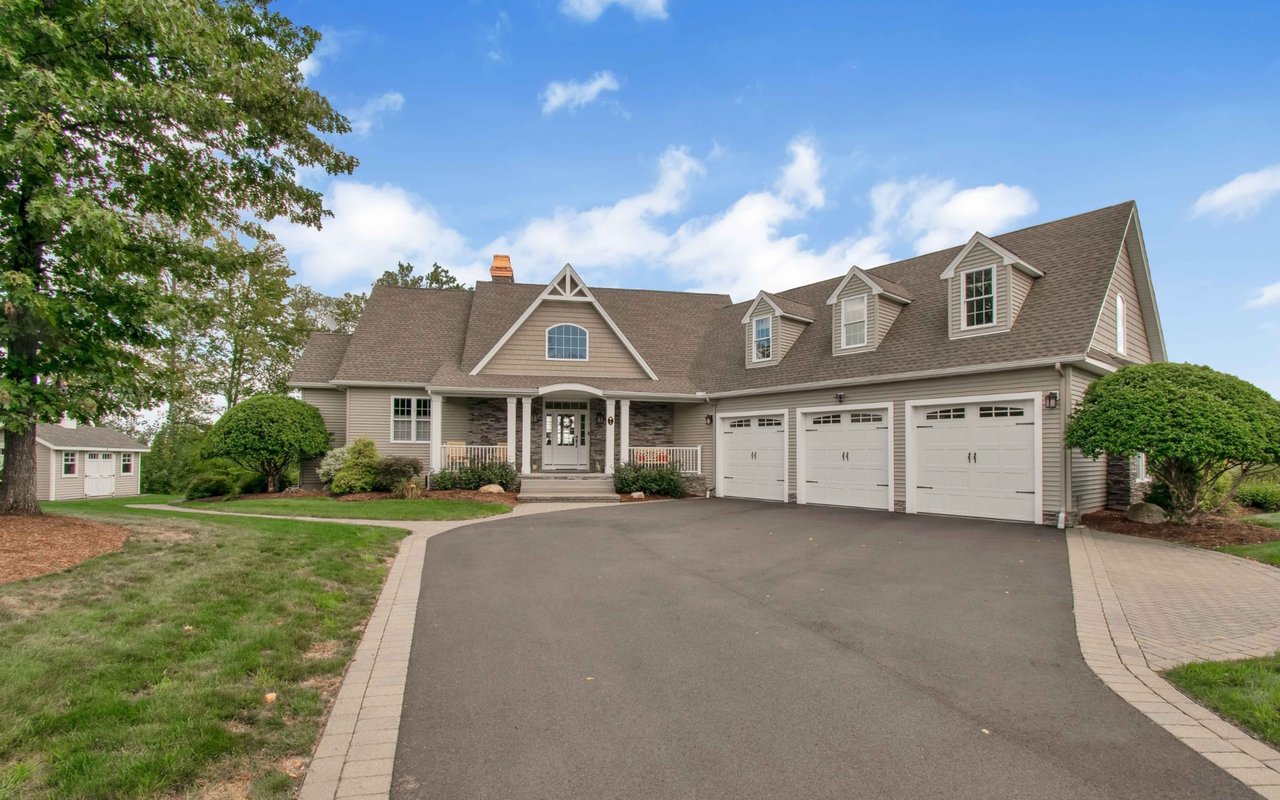Manhasset Hills