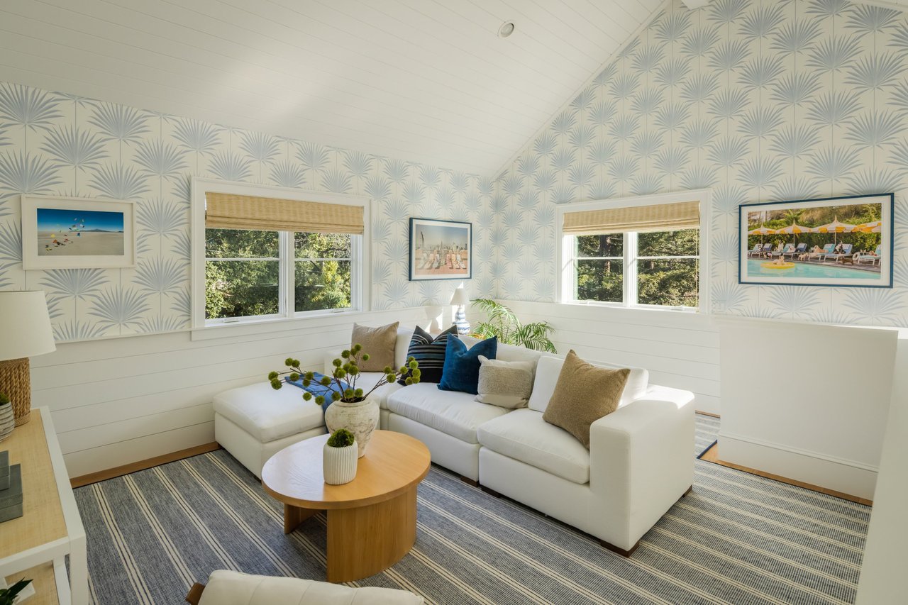 Sophisticated Coastal Design in Rustic Canyon