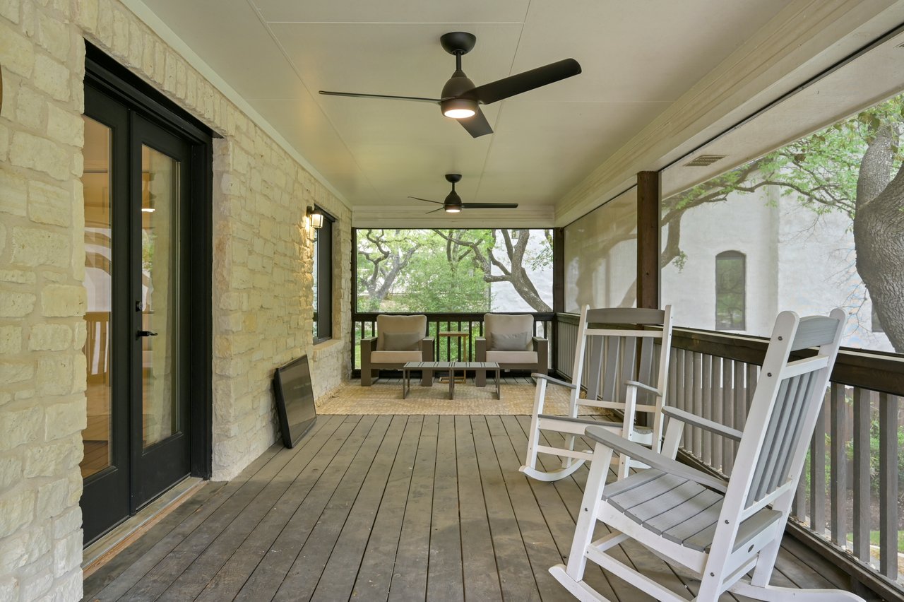 302 Wallis Drive