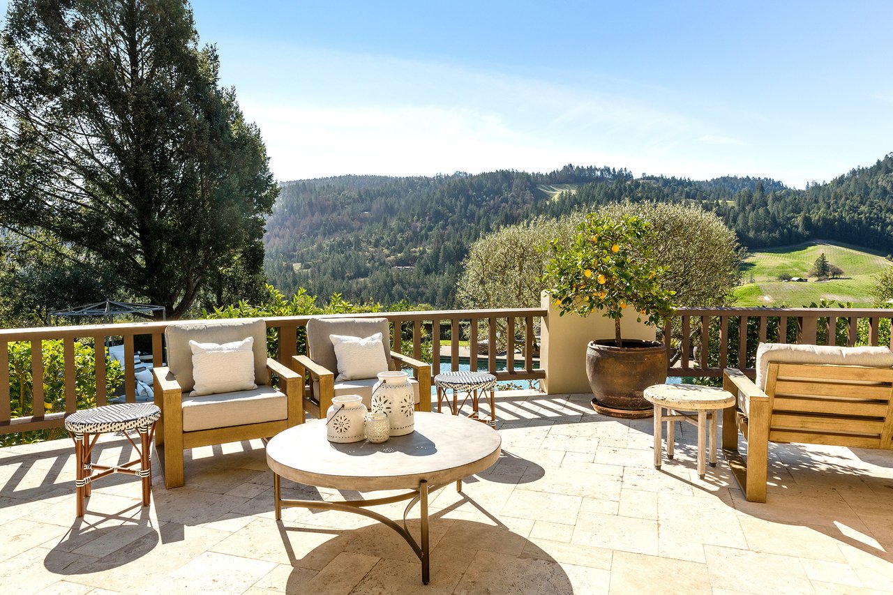 369 Kortum Canyon Rd
