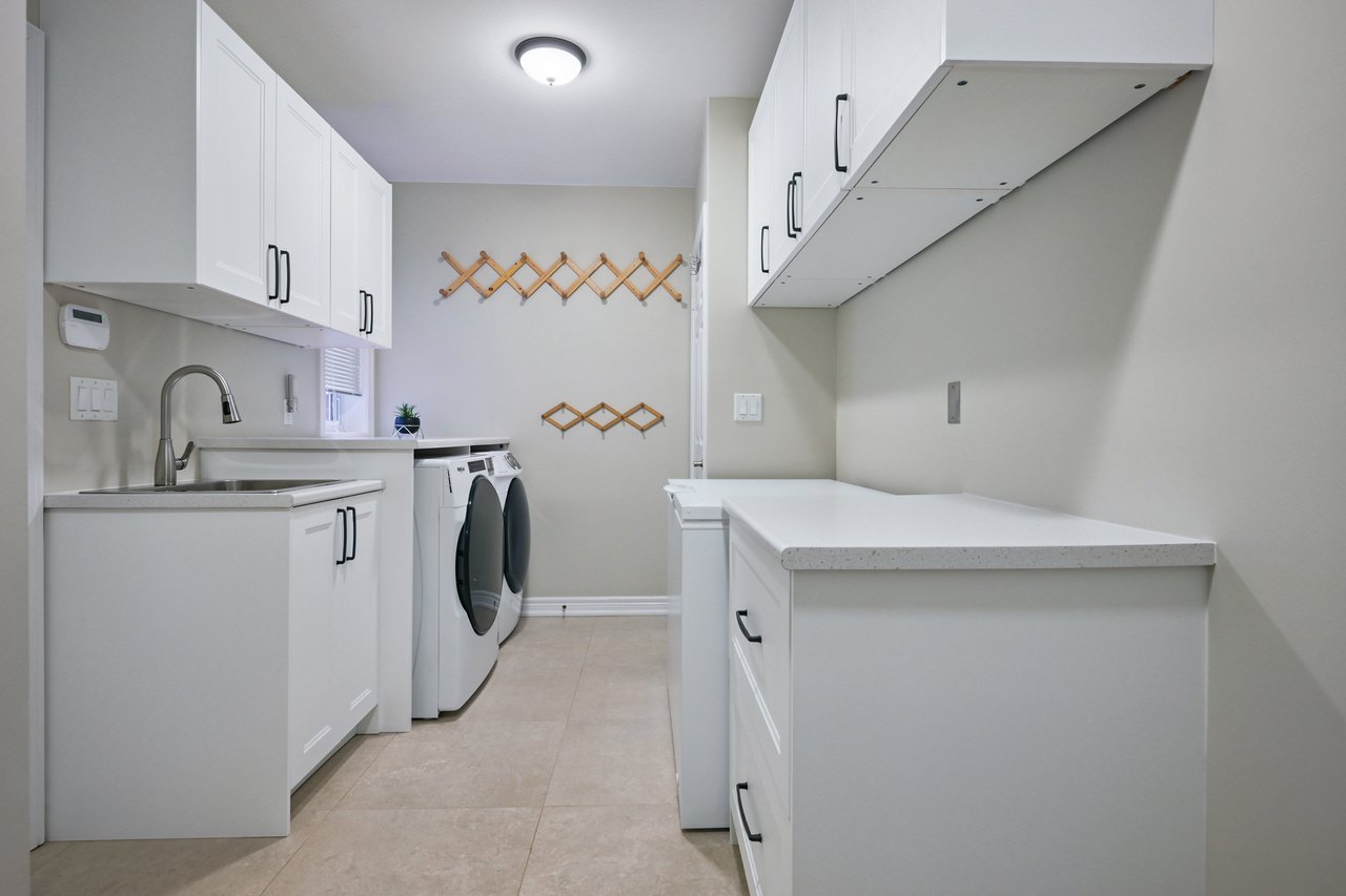 Resort-style yard backing onto lush ravine