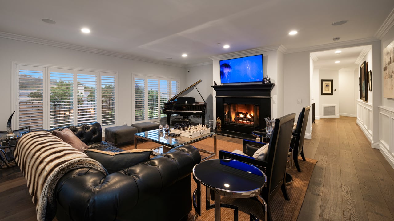 2209 Banyan Dr, Brentwood