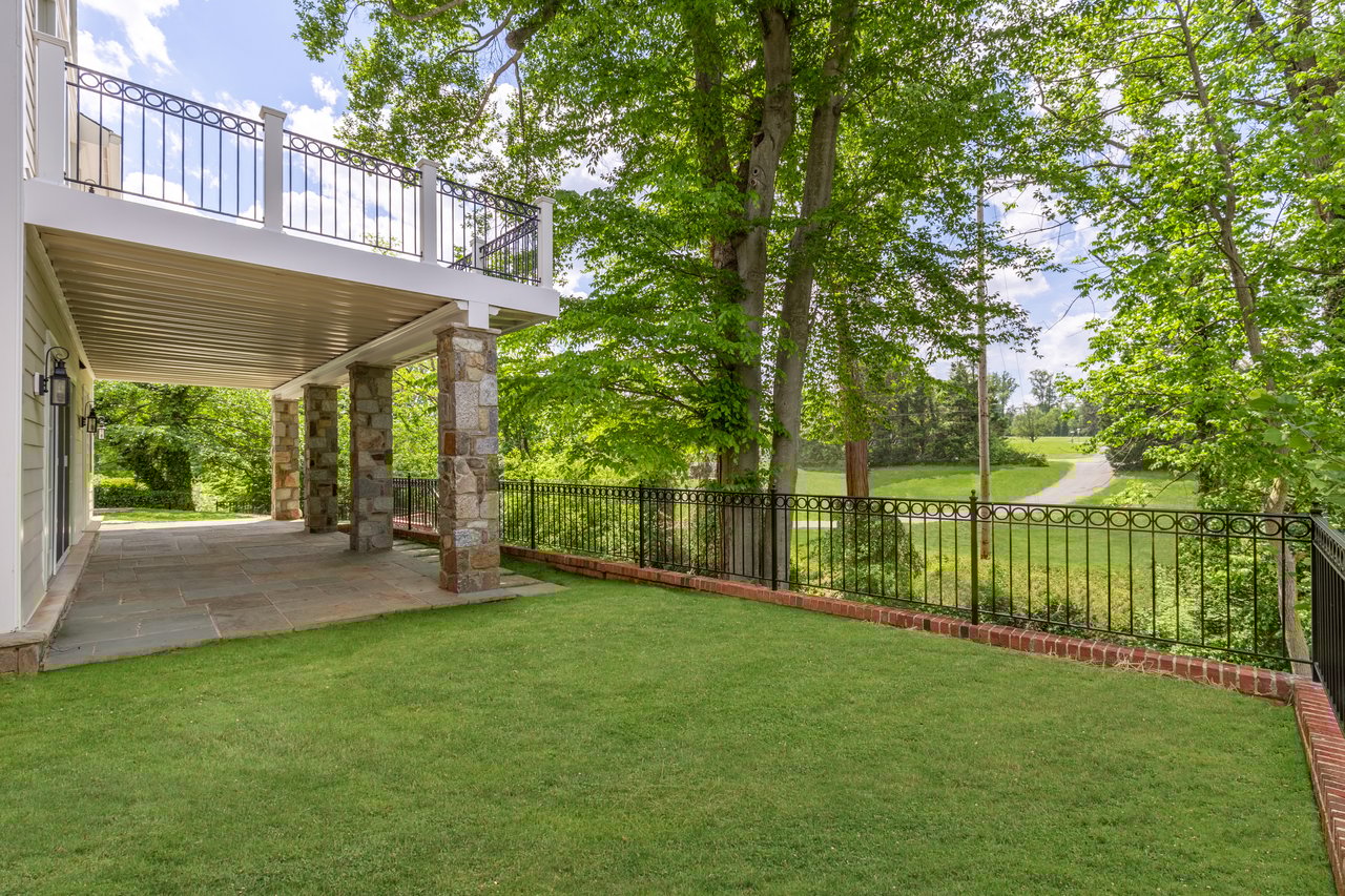 6412 Garnett Drive