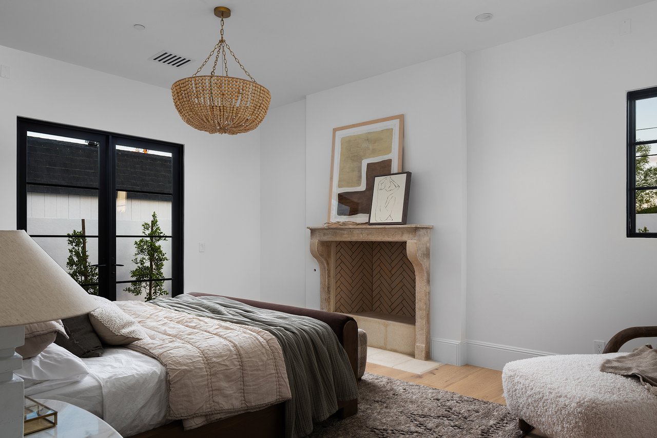 6312 E CALLE DEL PAISANO