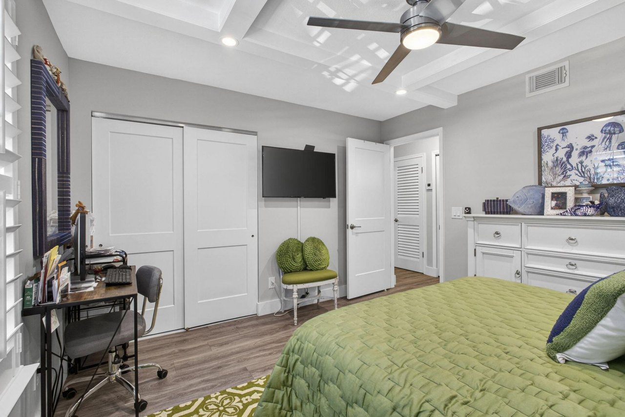 327 Southwind Drive, 203