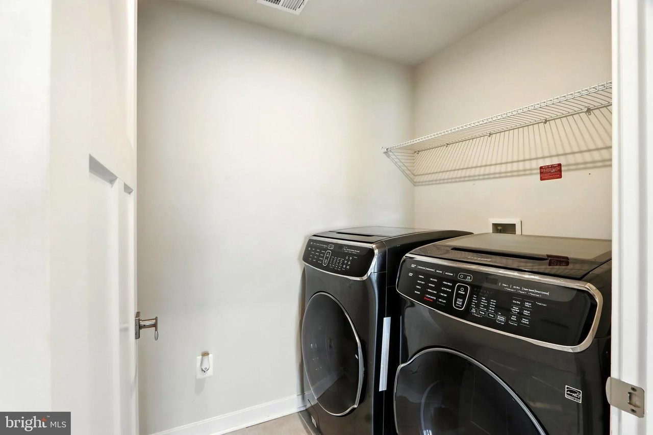 6015 Charles Henry Pl