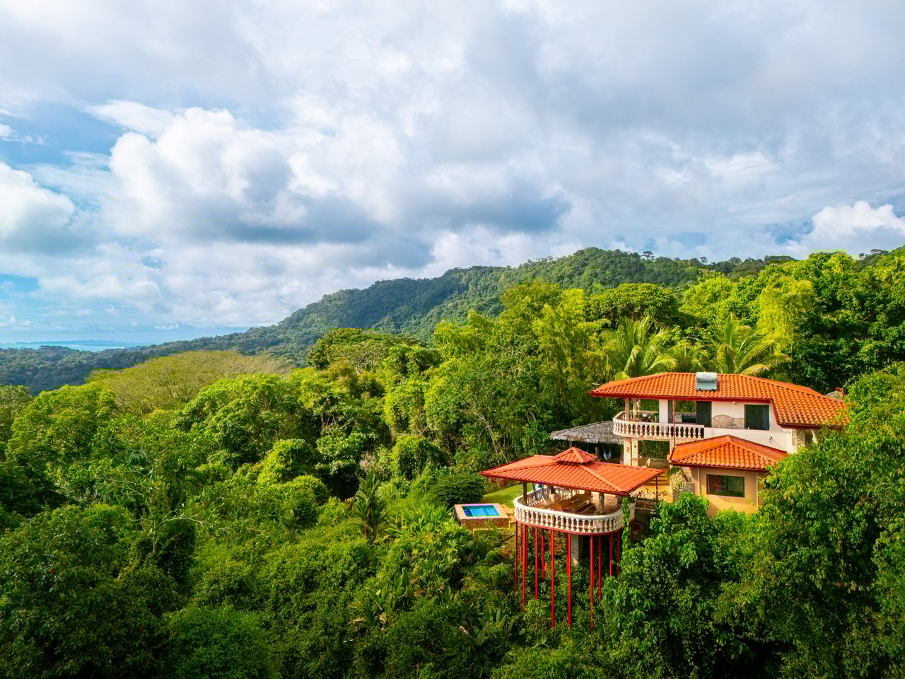 Castillo Puesta del Sol, Escalares - 