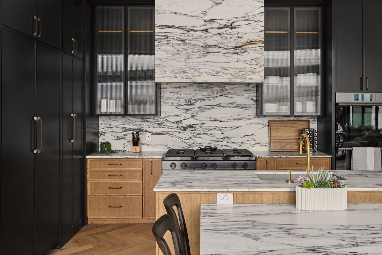 1604 Taylor Gaines ST