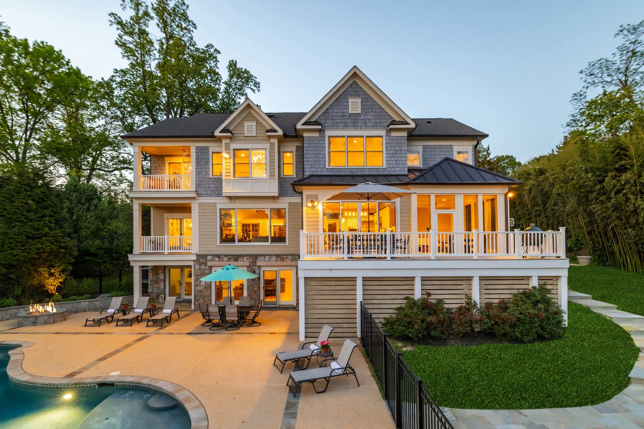 10006 Woodhill Road