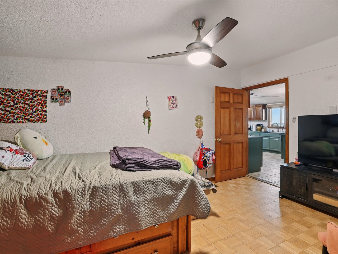 6615 Mulberry Road