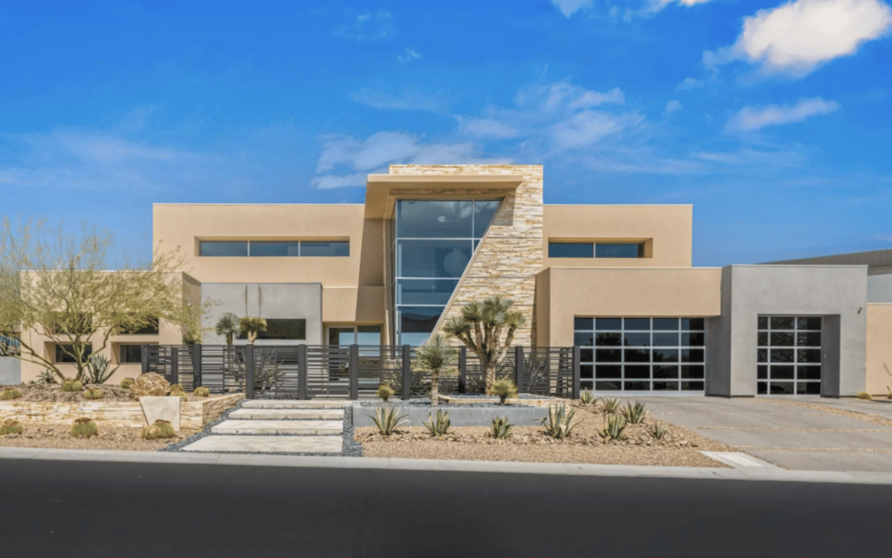 Sprawling Las Vegas Megamansion Built for the Prince of Brunei Sells for $25 Million
