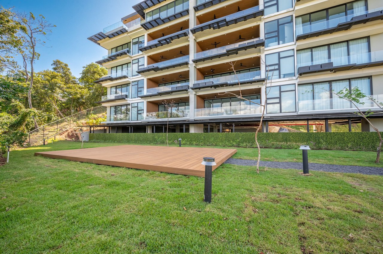 Solaris Sura 4B | Brand-New Ocean-View Luxury Condo in Reserva Conchal