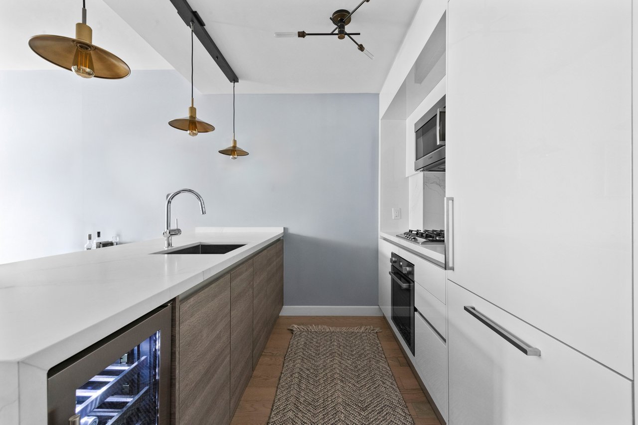 505-513 West 43rd Street 6K