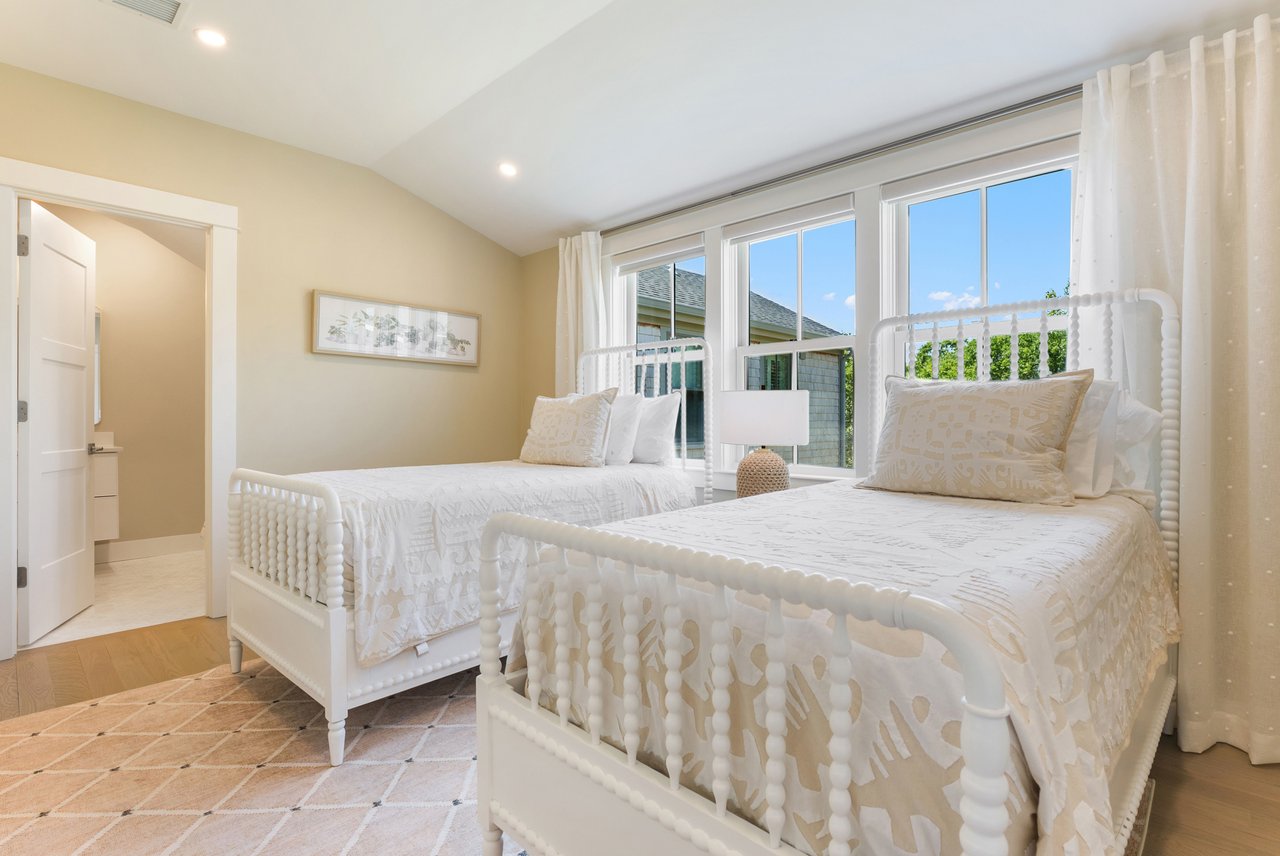 5 Briggs Road