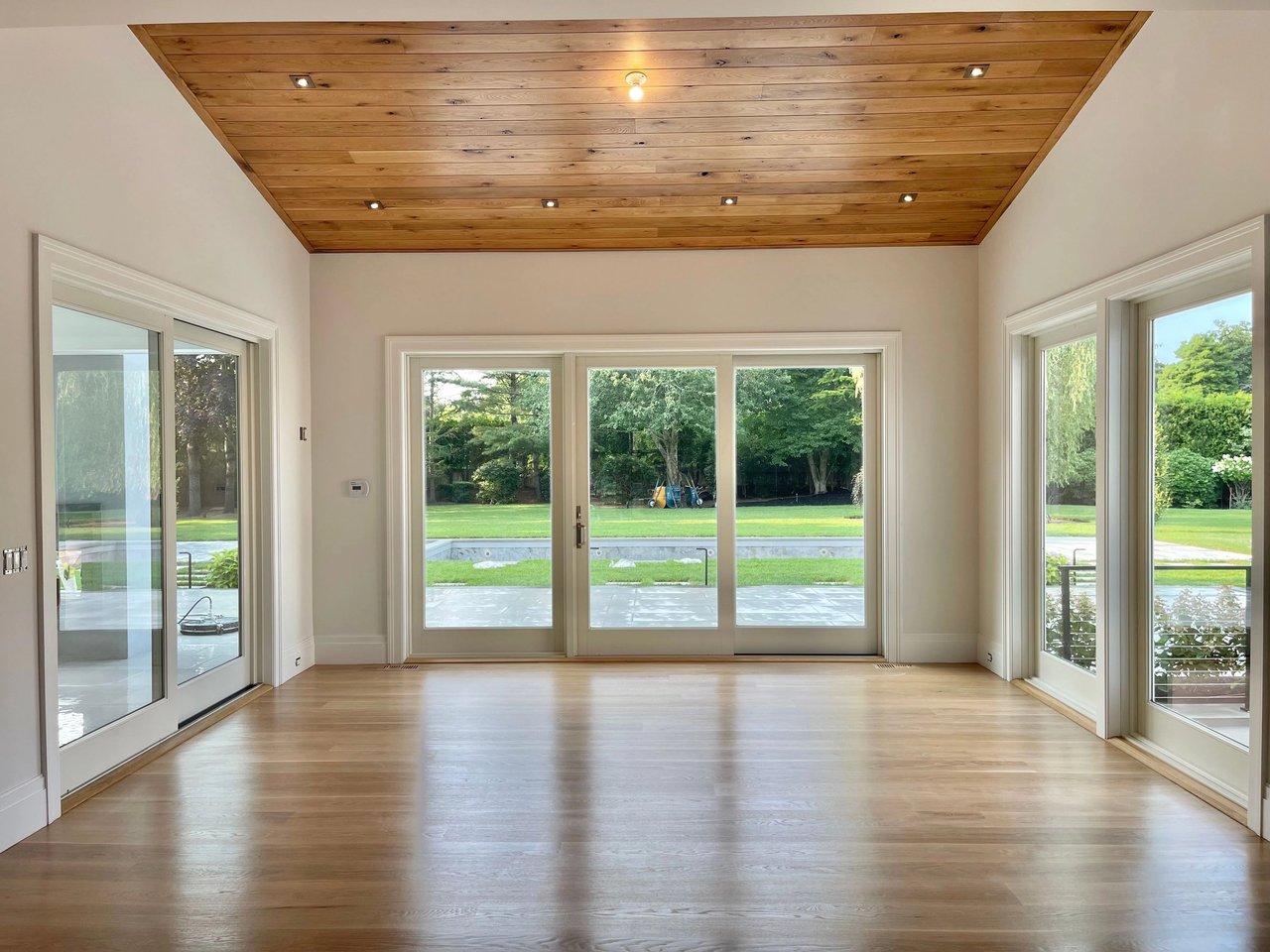 59 Shinnecock Hills Rd
