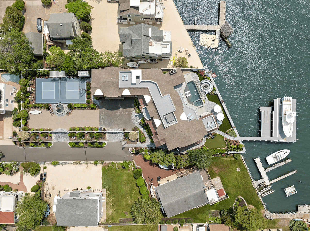 110 W South 34th Street