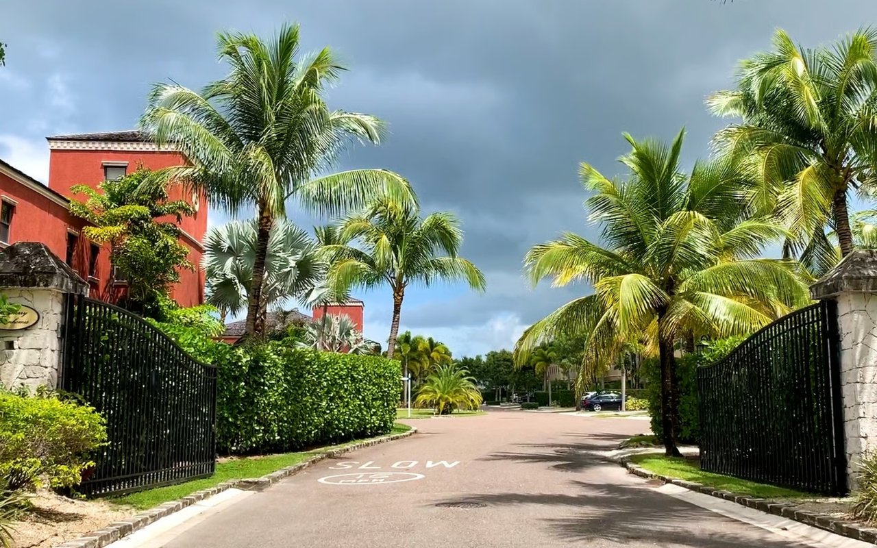 Charlotteville & Turnberry