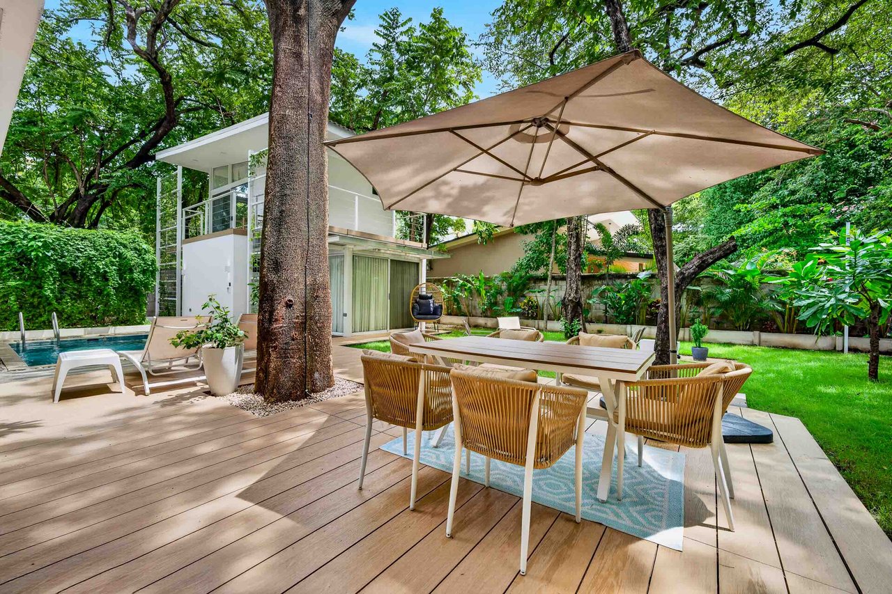 Hakuna Matata Villa Boutique | 3-Bedroom Tropical Home Near Playa Potrero