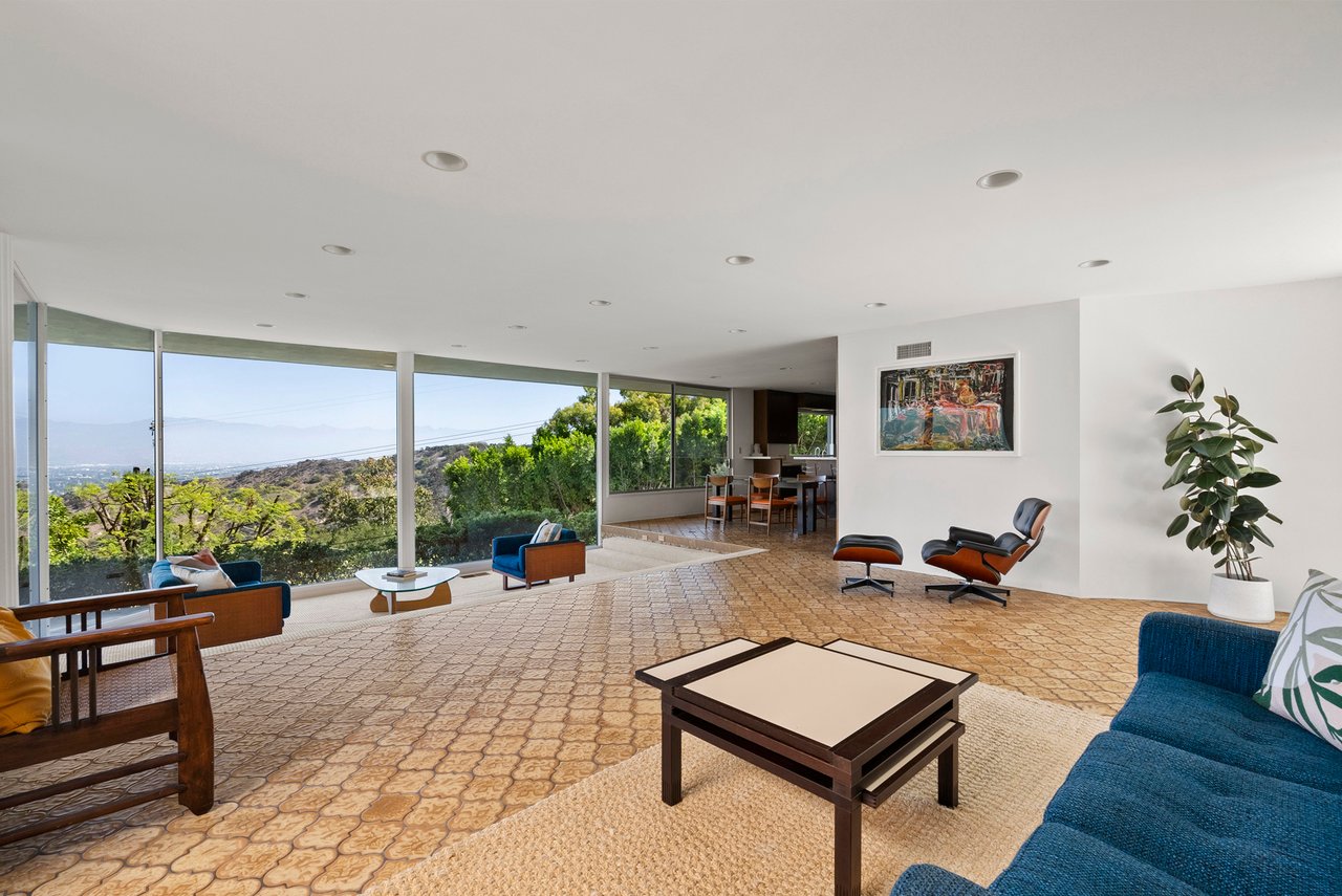 14513 Mulholland Dr, Bel Air