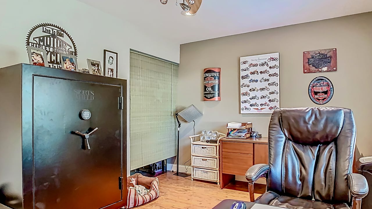 Peaceful 5-Bedroom Home in Altamonte Springs