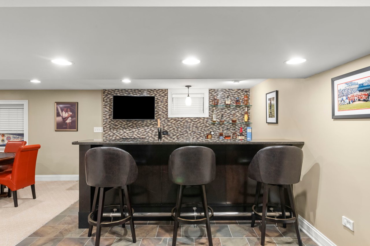 305 Richard Road