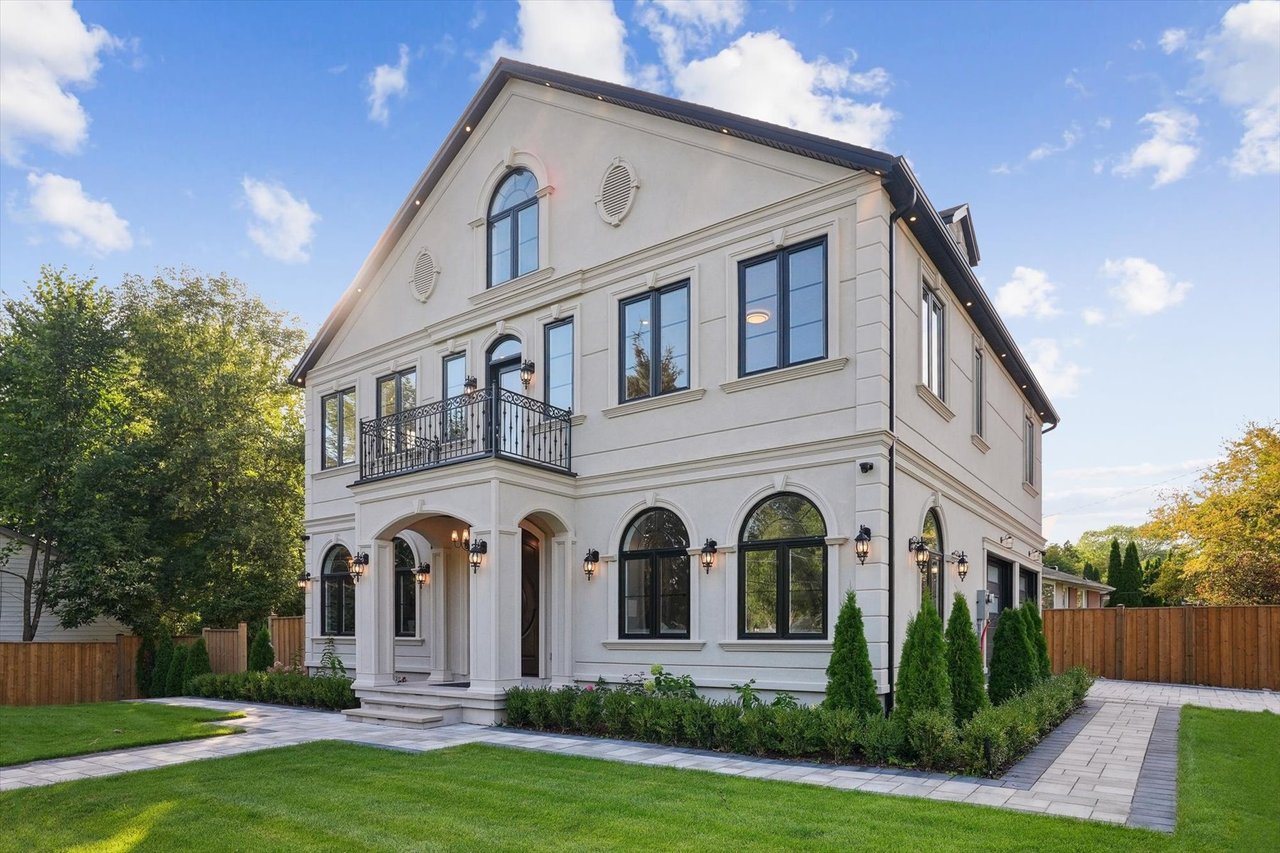 452 Rothesay Place