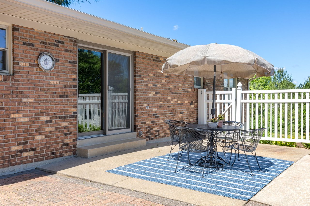 1054 Blue Wing Drive