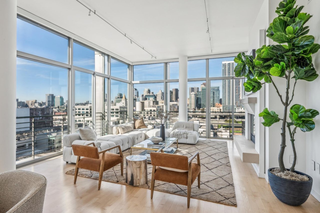 Stunning Corner Penthouse at The Brannan