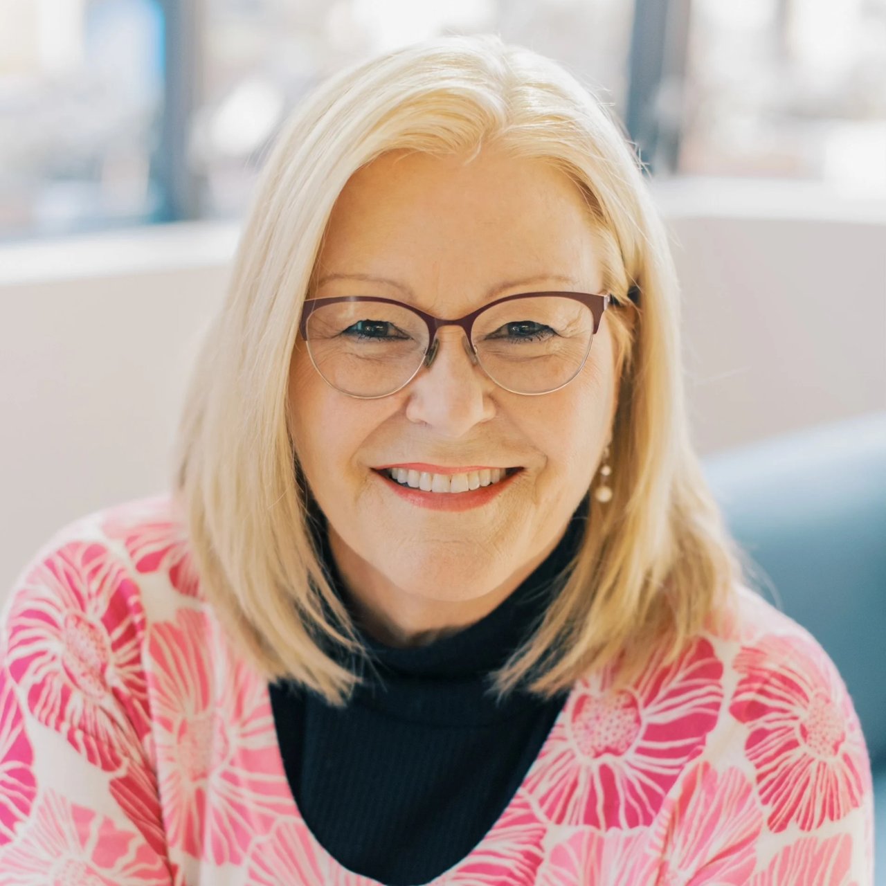 Marie Jacobs Boulder, CO Real Estate Agent Headshot