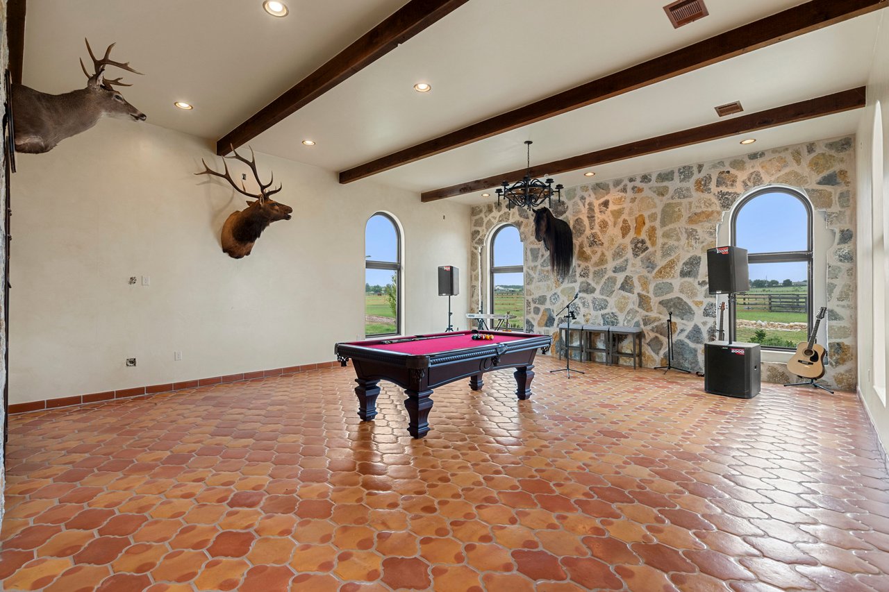 108 Country Vista Lane