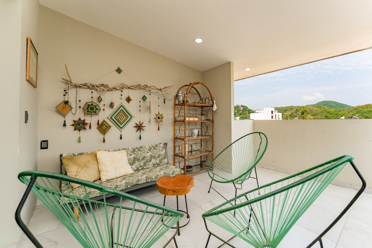 2 Bedroom, Condo, Downtown Condo