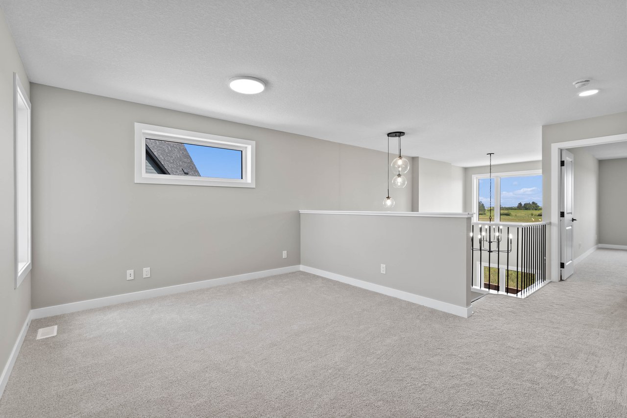 159 Belvedere Crescent SE