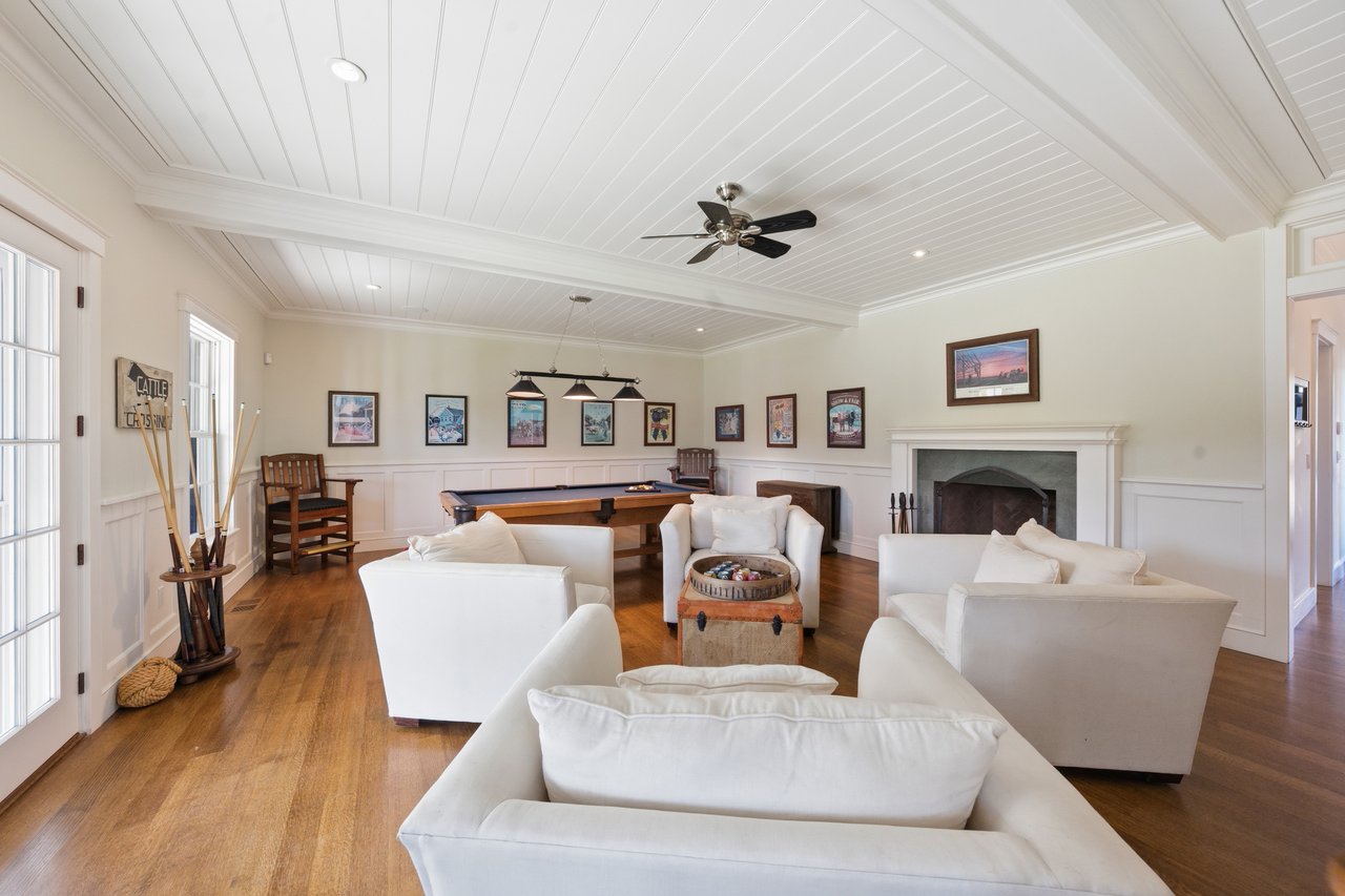 24 Katama Bay View Road 