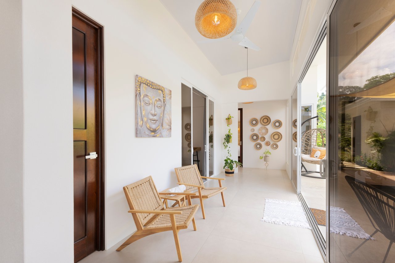 Modern 4-Bedroom Home Near Whale’s Tail Beach