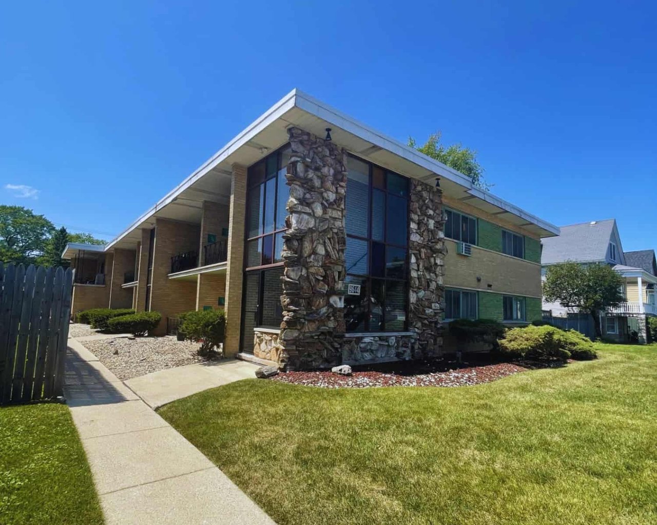 9644 S Kedzie Avenue | Evergreen Park, Illinois