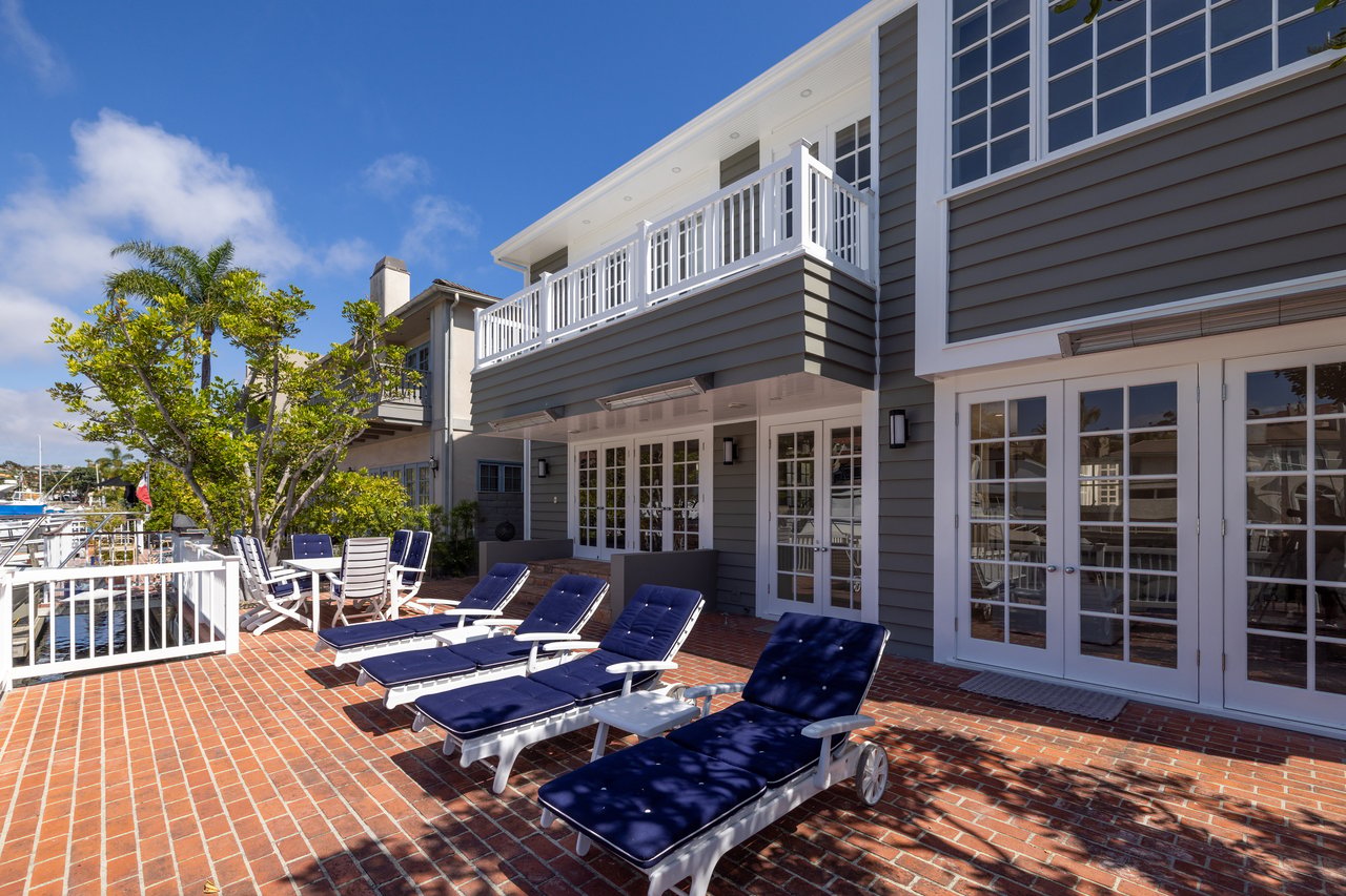 736 Harbor Island Drive 
