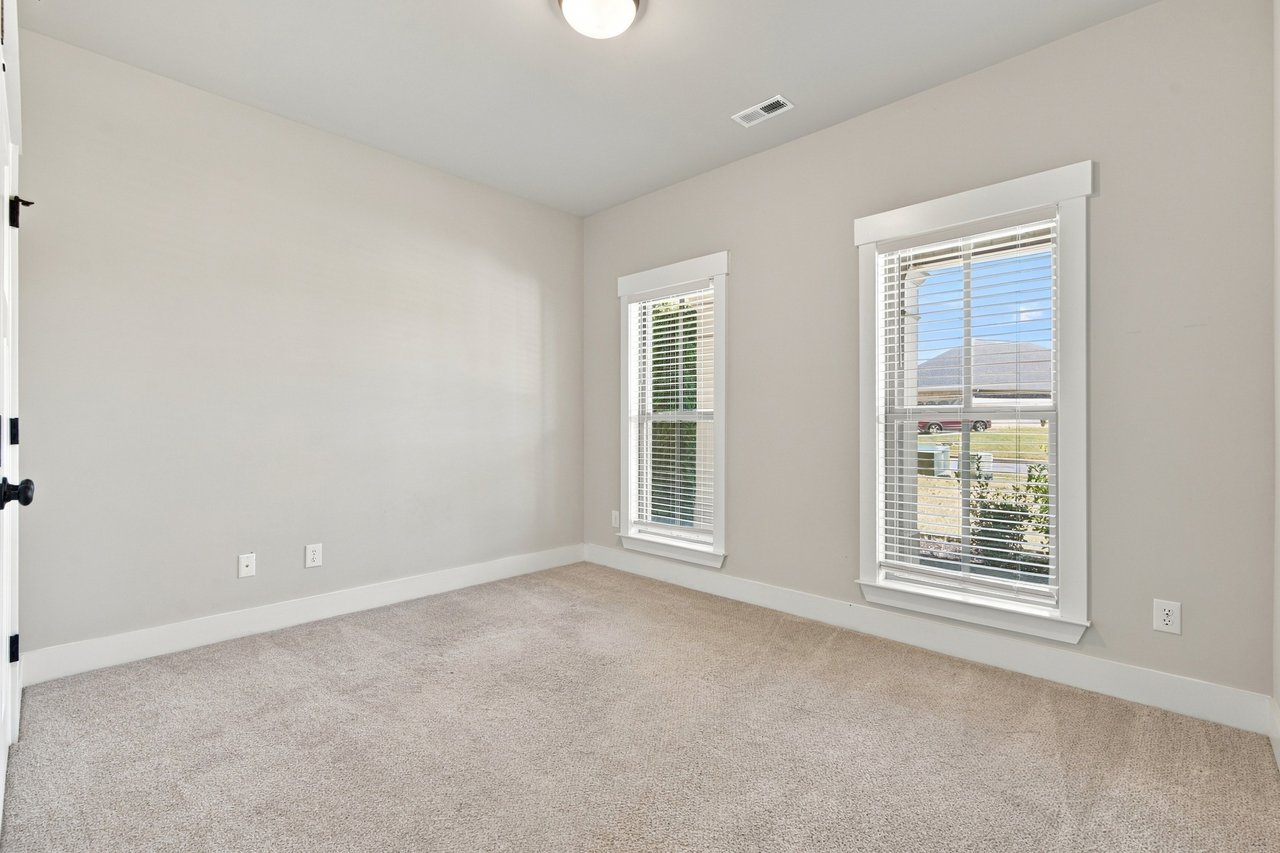Beautiful Harvest Home with Comfort, Style & Everyday Convenience
