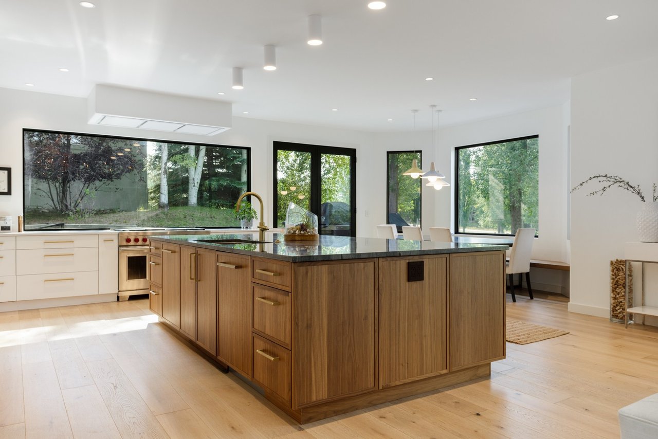 Private Singletree Listing- 161 Stagecoach Road, Edwards