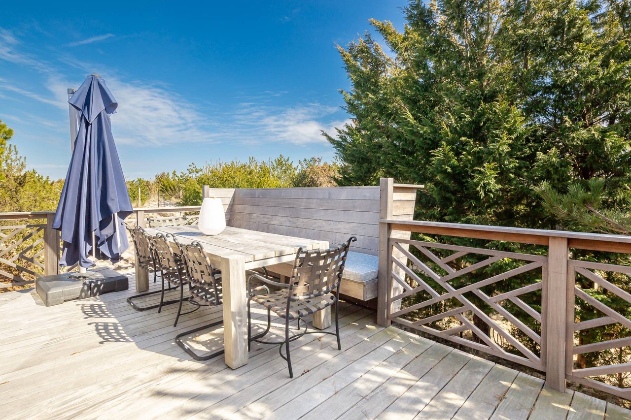 26 Ocean Ln