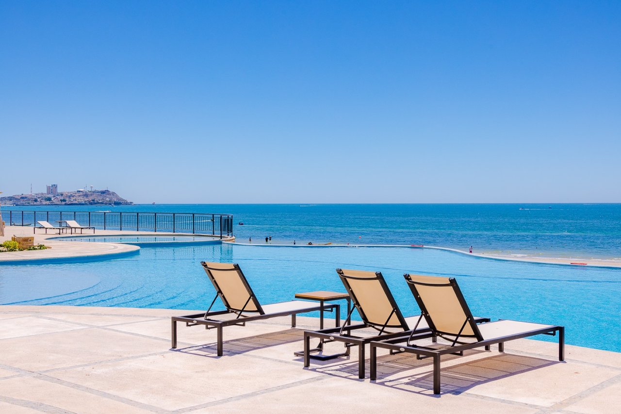Rocky Point Penthouse