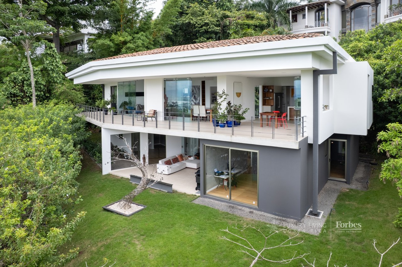 21363 - Modern Home with Panoramic Views in Villa Real 