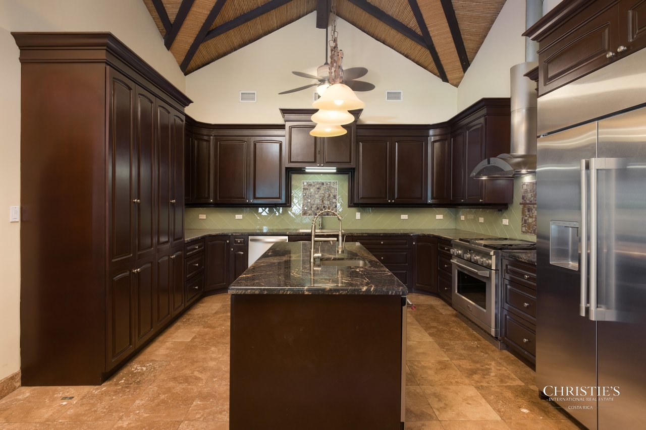 Casa Playa Bonita | Beachfront Luxury Estate in Playa Flamingo